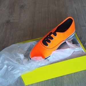 Canvas Sneakers Orange size 6
